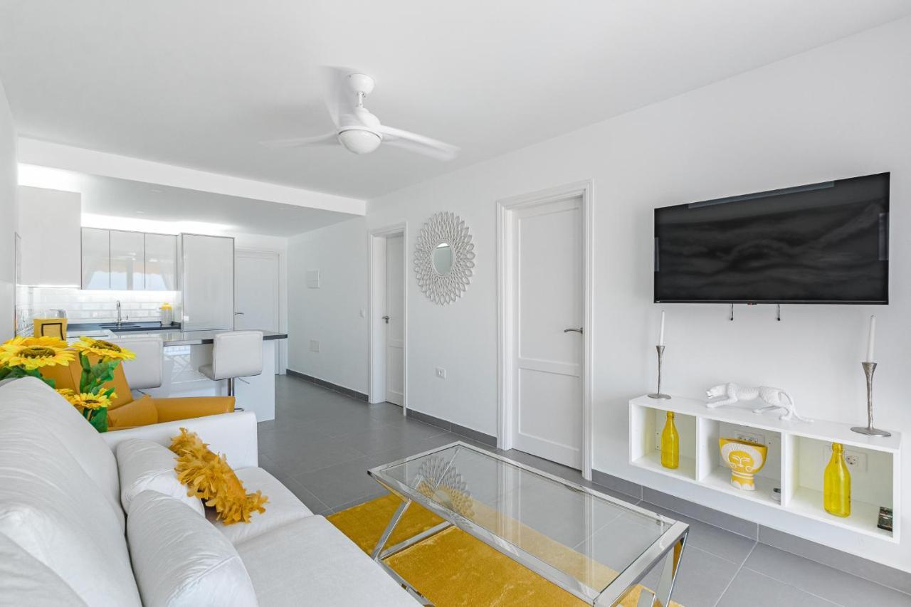 Buenavista Sunflower Apartment In Playa La Arena 푸에르토 데 산티아고 외부 사진