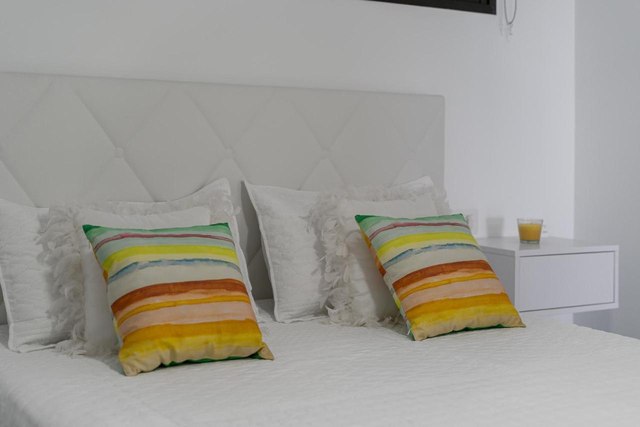Buenavista Sunflower Apartment In Playa La Arena 푸에르토 데 산티아고 외부 사진